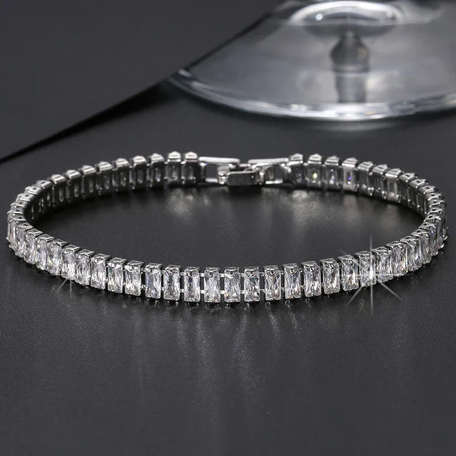 Elegant Tennis Bracelet – The Perfect Gift with Premium Box 💖