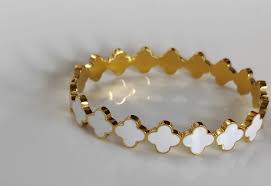 Elegant Gold & White Clover Bracelet